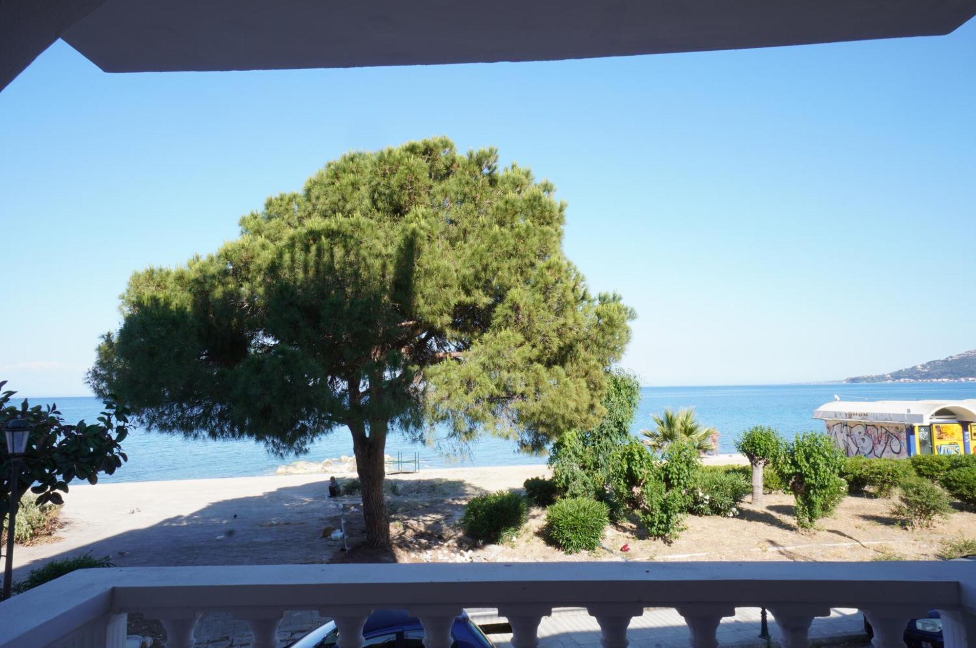 Seafront Spirit Suites Zakynthos Town Bilik gambar