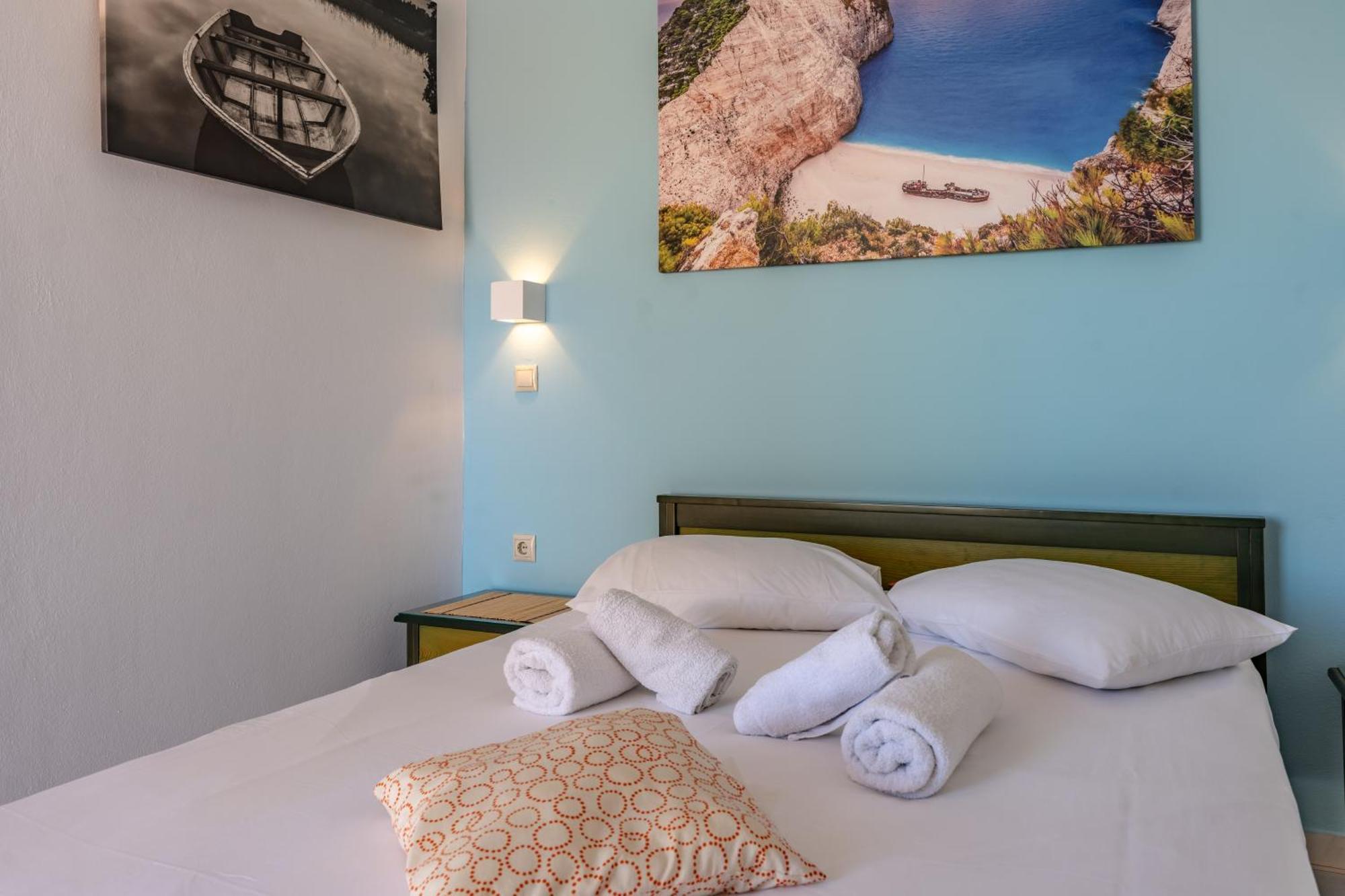 Seafront Spirit Suites Zakynthos Town Bilik gambar