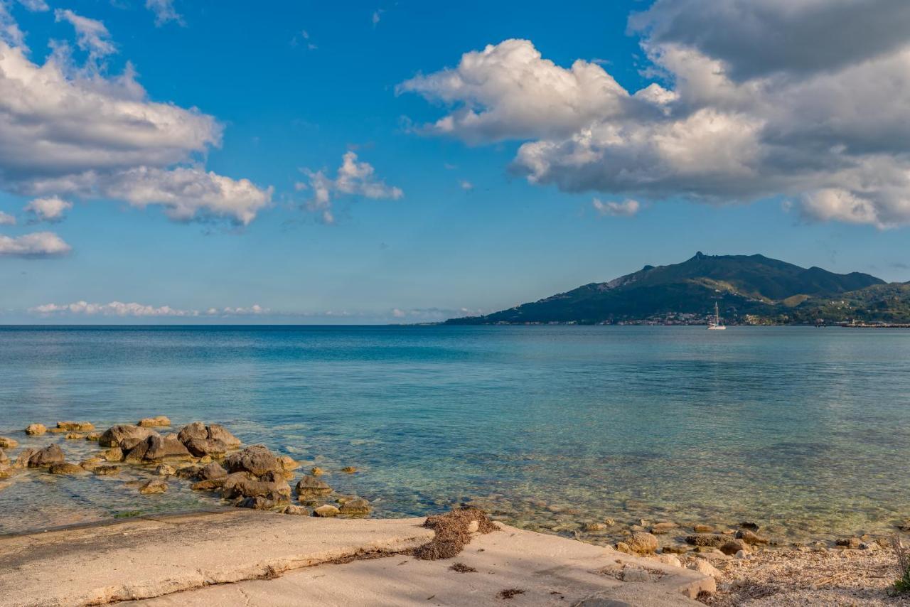 Seafront Spirit Suites Zakynthos Town Luaran gambar